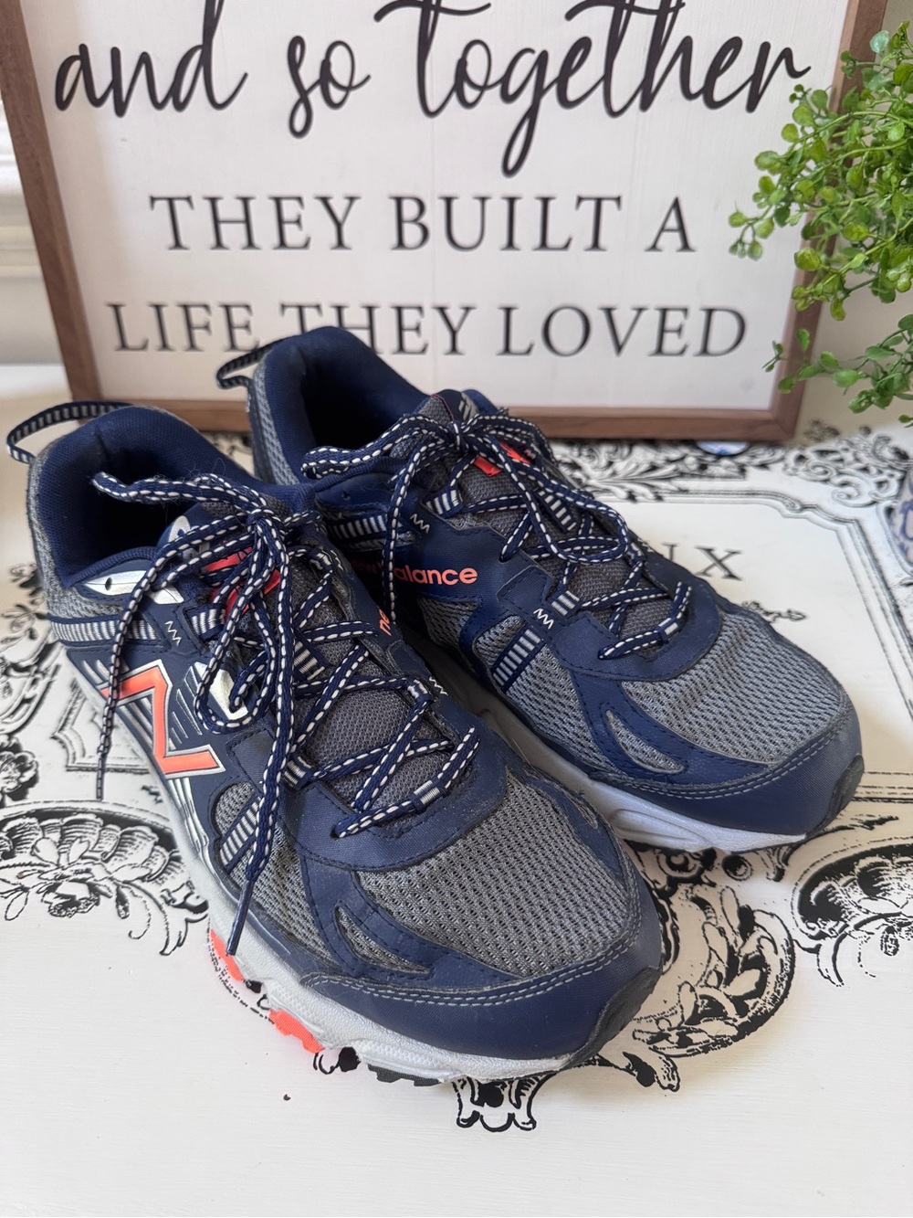 New Balance men's 10.5